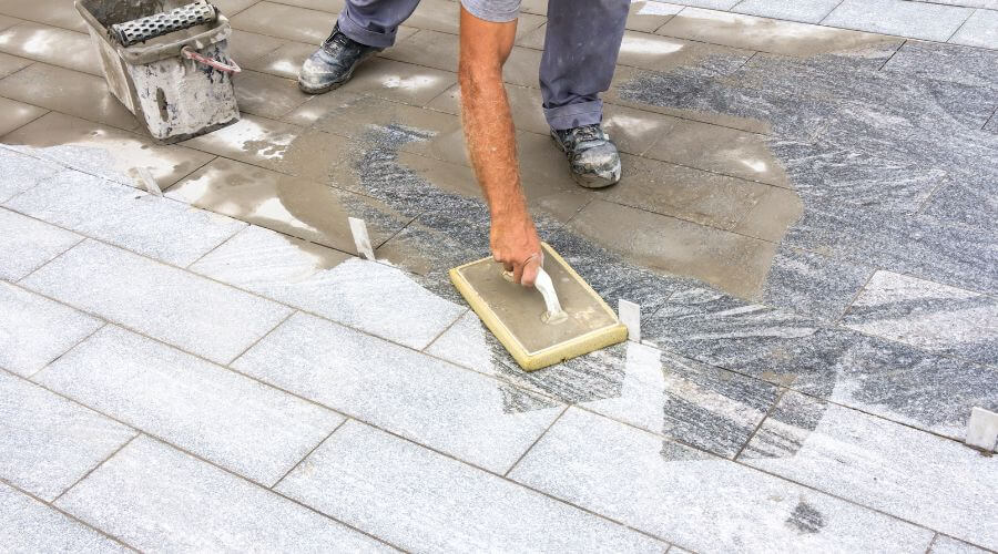 Expert Emergency Roof Repairs services in Elkader, IA